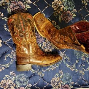 Ariat Cowgirl Boots